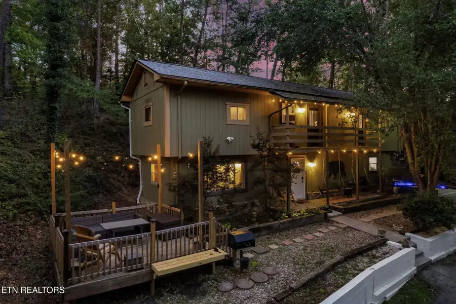 2831 Lost Valley Drive, Sevierville, TN 37862 - #2