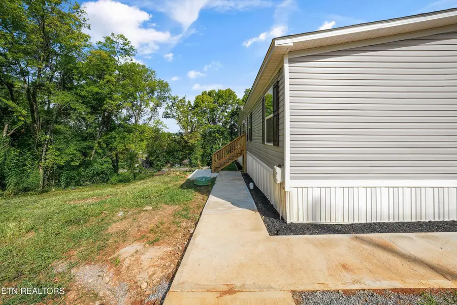 1711 Maryland Ave #11, Knoxville, TN 37921 - #2