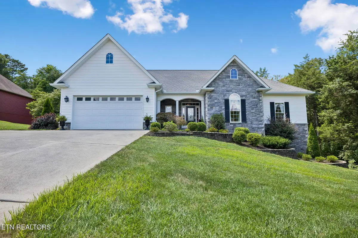 102 Tahlequah Lane, Loudon, TN 37774 - #1