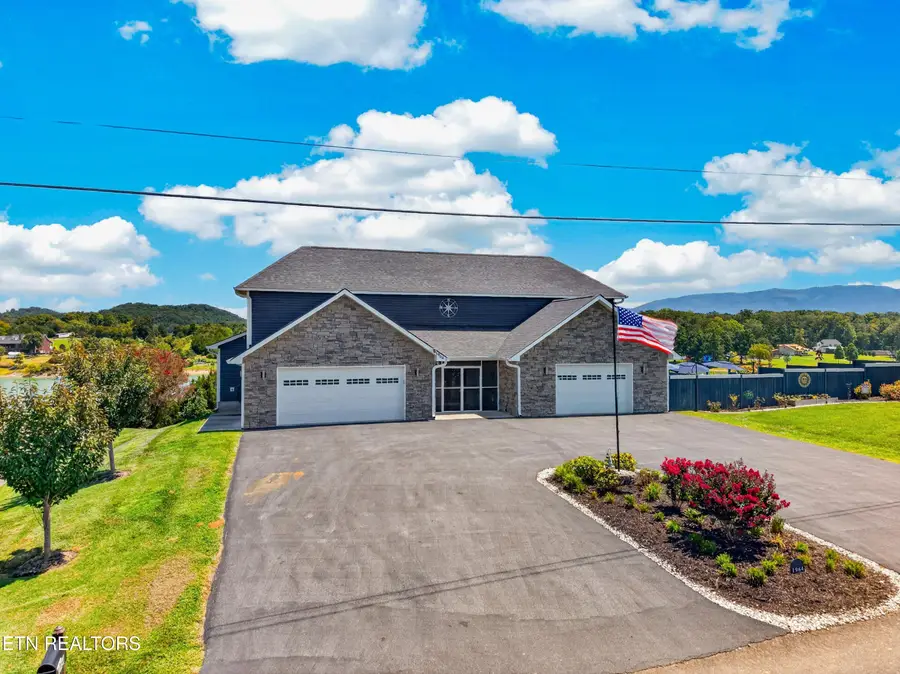 1964 Harbor Hills Drive, Dandridge, TN 37725 - #2