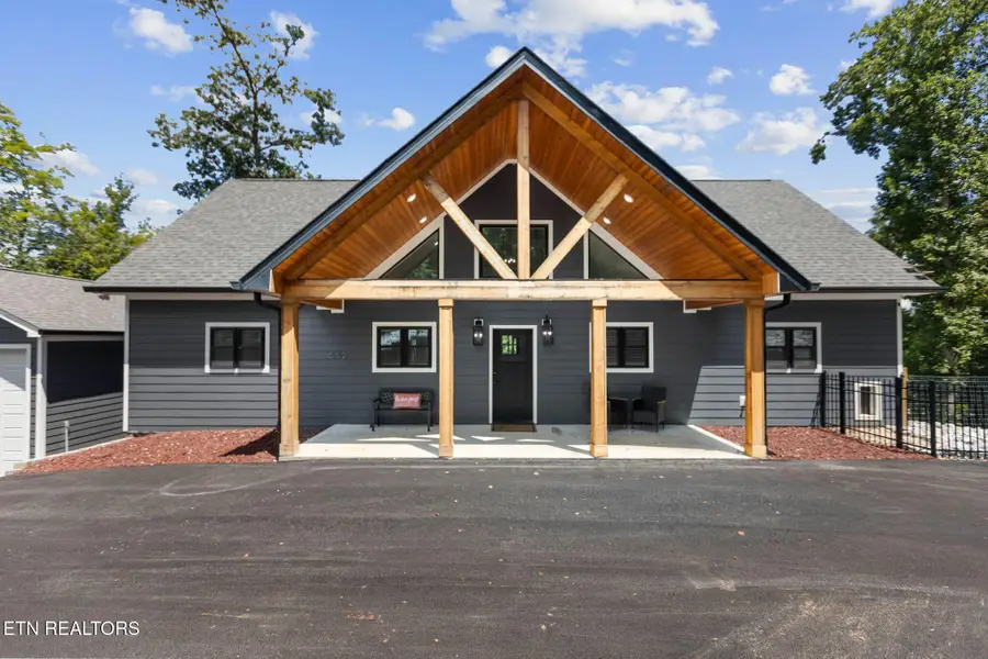 552 Fox Ridge Lane, Caryville, TN 37714 - #2