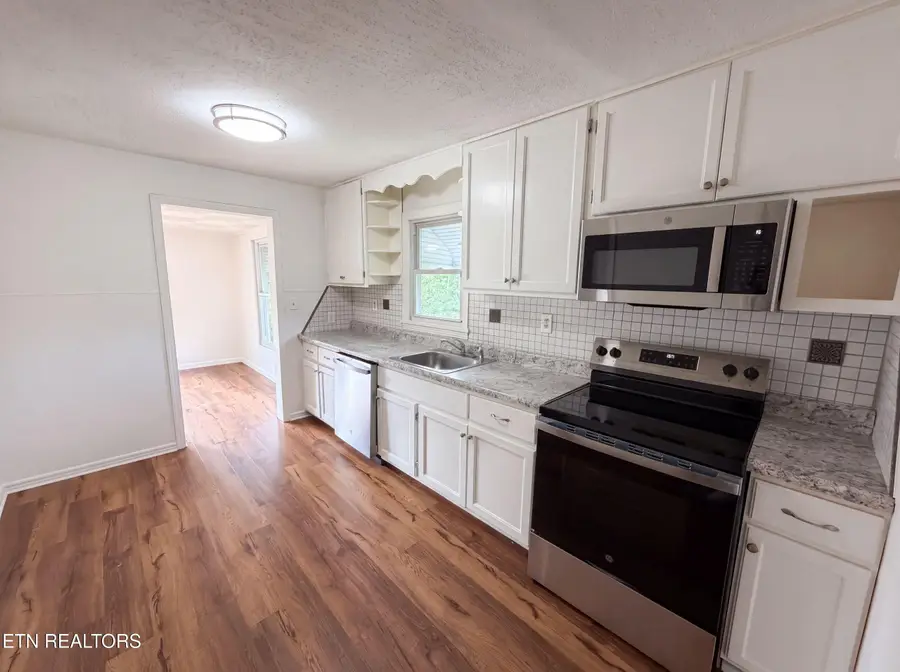 612 Victor Drive, Knoxville, TN 37912 - #2