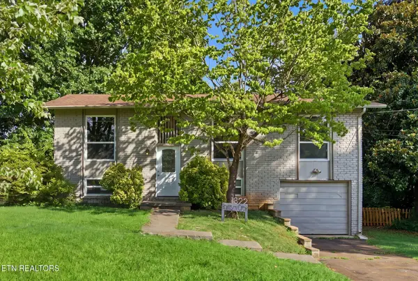 1322 Scotsbury Circle, Knoxville, TN 37919