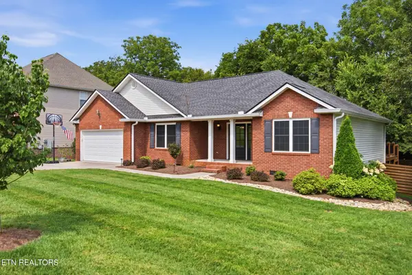 5223 Trumpet Vine Lane, Knoxville, TN 37918
