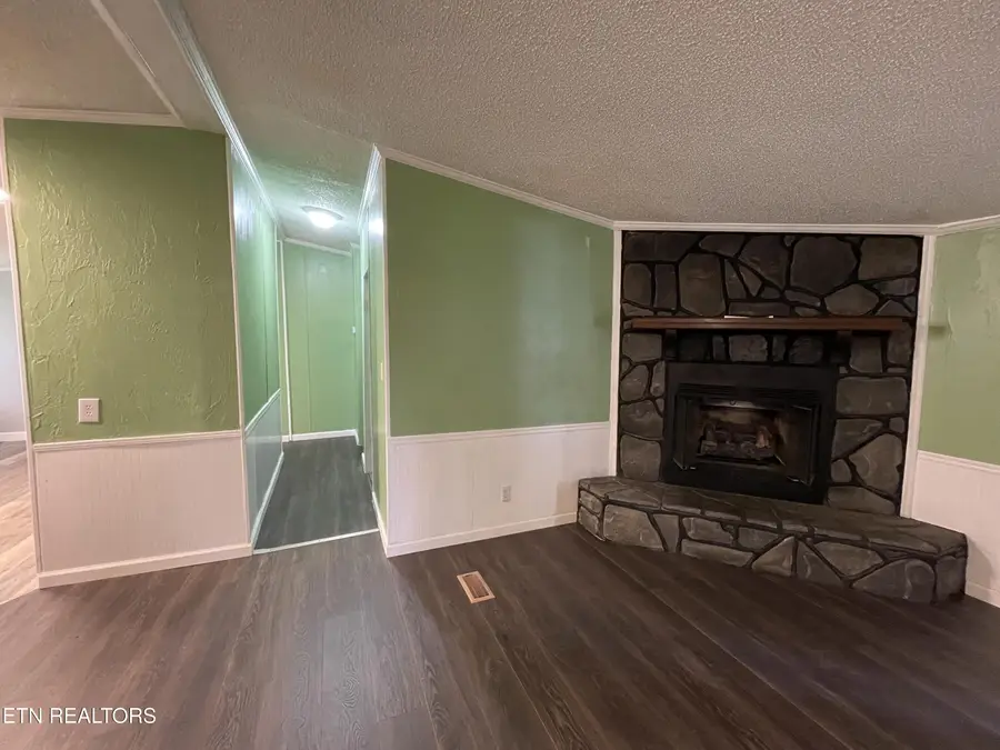 402 Long St, Englewood, TN 37329 - #3
