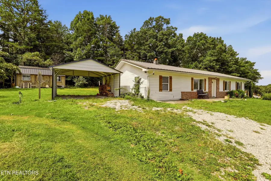 1563 Riggs Chapel Rd, Harriman, TN 37748 - #3