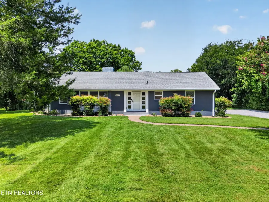 5405 Holston Drive, Knoxville, TN 37914 - #2