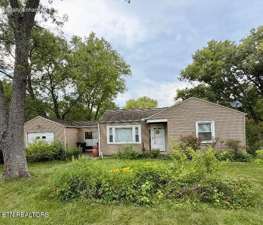 201 Greenwood Ave, Knoxville, TN 37920 - #1