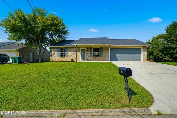 7444 Lyle Bend Lane, Knoxville, TN 37918