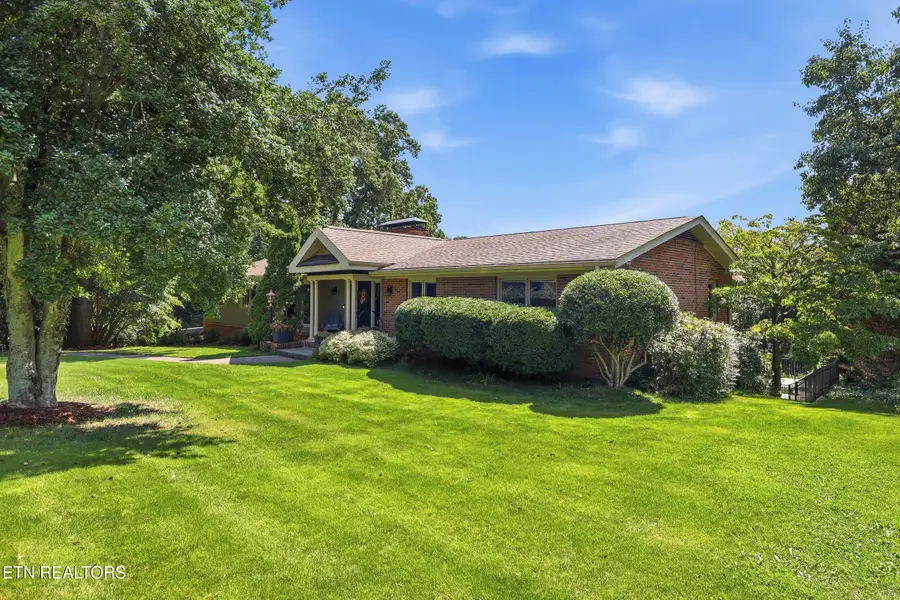 2127 Southwood Drive, Maryville, TN 37803 - #3