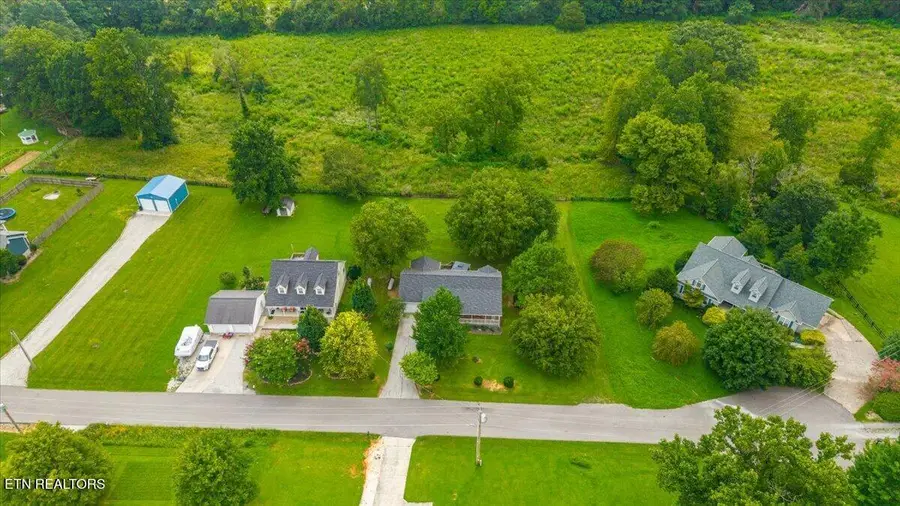 205 Matthew Lane, Lafollette, TN 37766 - #3