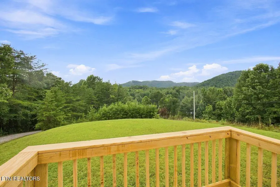 358 Silcox Rd, Pioneer, TN 37847 - #2