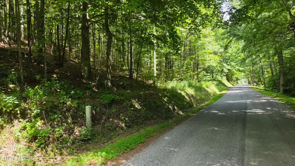 000 County Rd #184, Athens, TN 37303