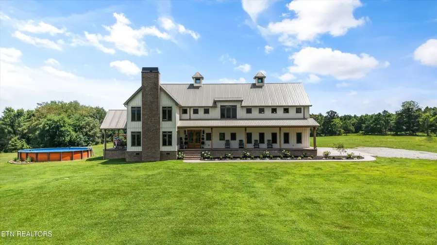 240 John Nitzscheke Rd, Sunbright, TN 37872 - #3