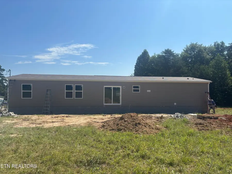 1393 Daysville Rd, Rockwood, TN 37854 - #3