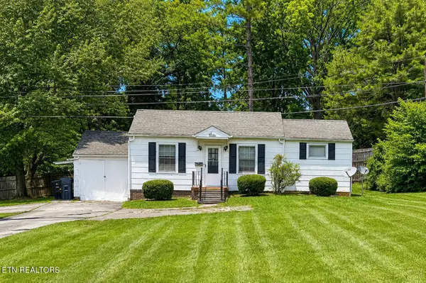 227 Doughty Drive, Knoxville, TN 37918