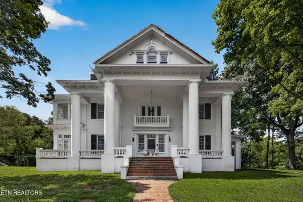 412 S Main St, Greeneville, TN 37743