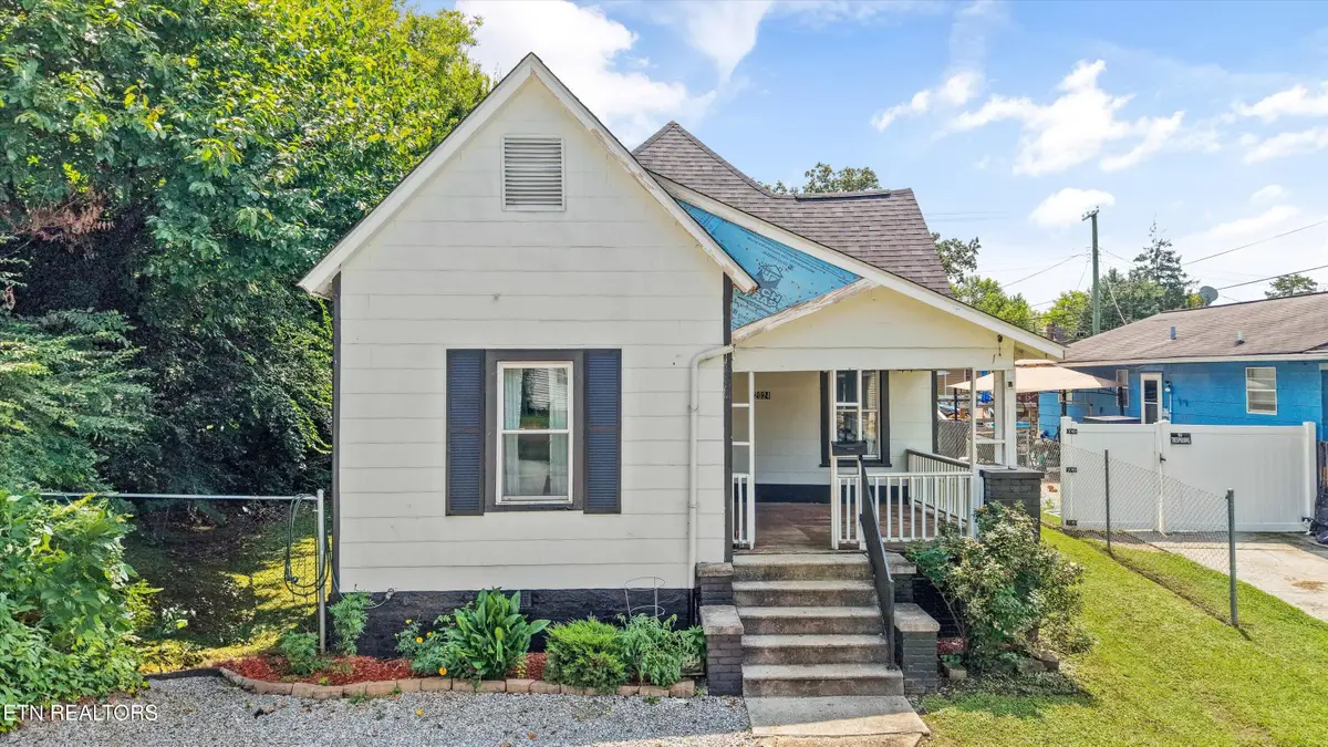 2024 Lawson Ave, Knoxville, TN 37917 - #1