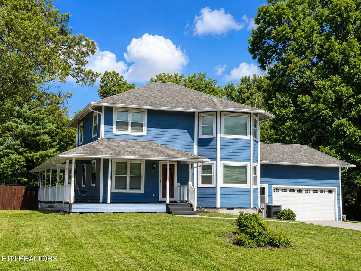 4133 W Beaver Creek Drive, Powell, TN 37849 - #1