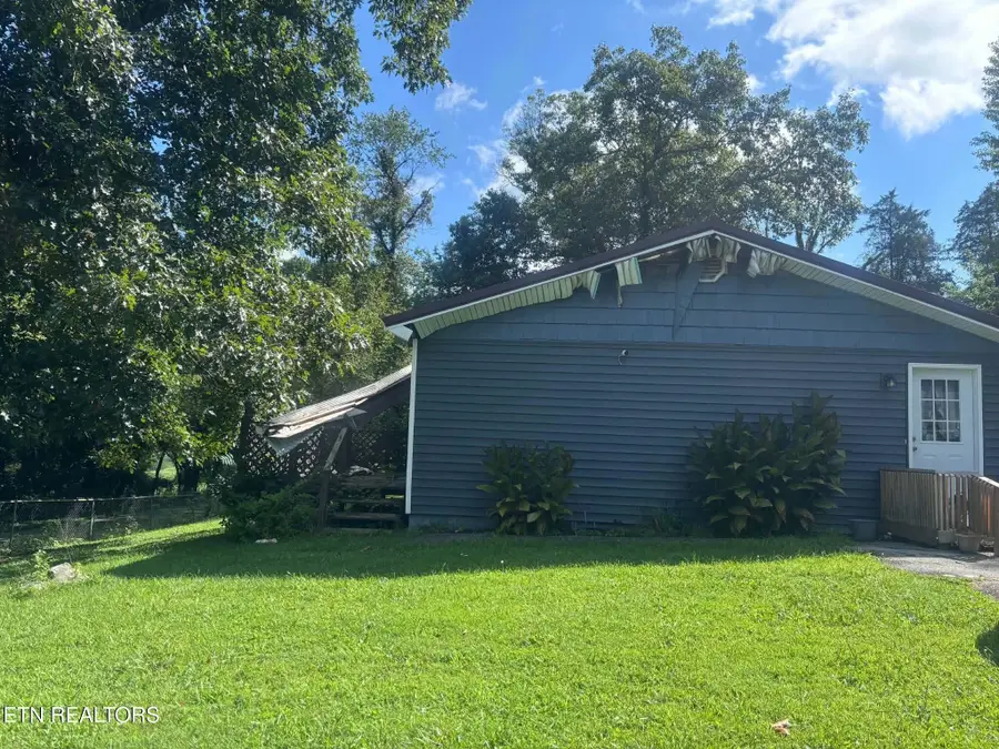 501 Back Valley Rd, Speedwell, TN 37870 - #2