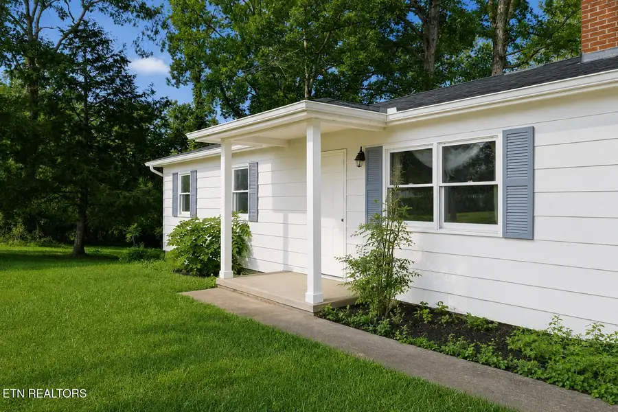682 Dunbar Rd, Crossville, TN 38572 - #2