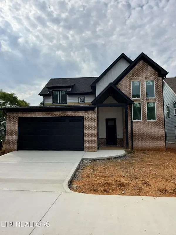 11428 Snyder Rd, Knoxville, TN 37932