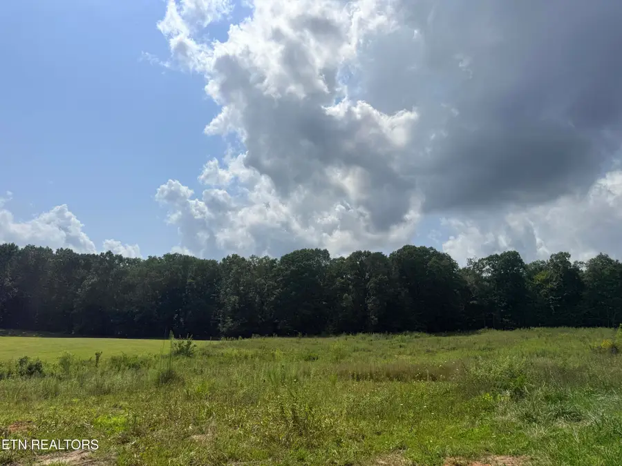 Mcghee St, Jamestown, TN 38556 - #2