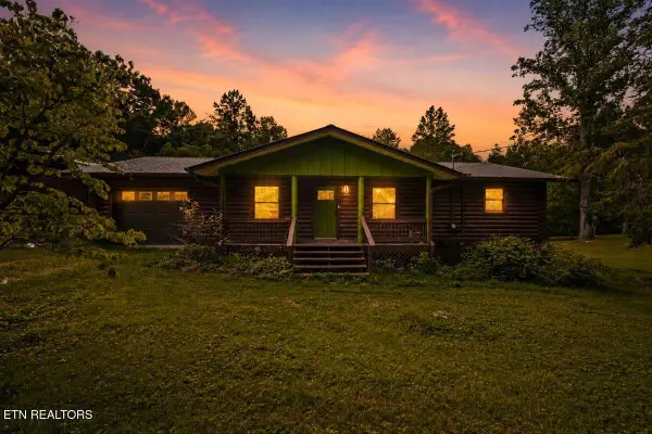 1173 Sand Cut Rd, Oneida, TN 37841