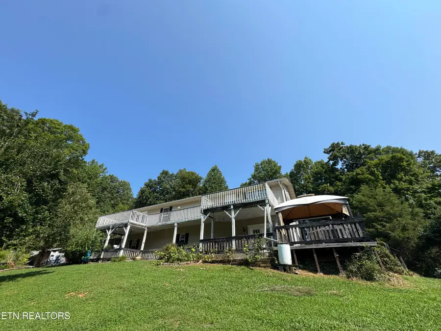 7810 Wells Valley Rd, Maryville, TN 37801 - #3