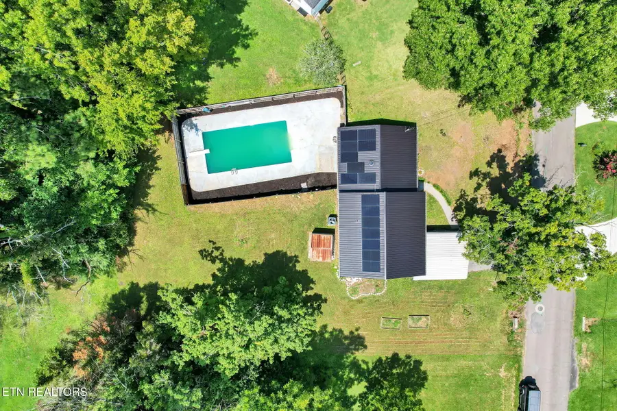 3010 W Lake Drive, Cleveland, TN 37312 - #3