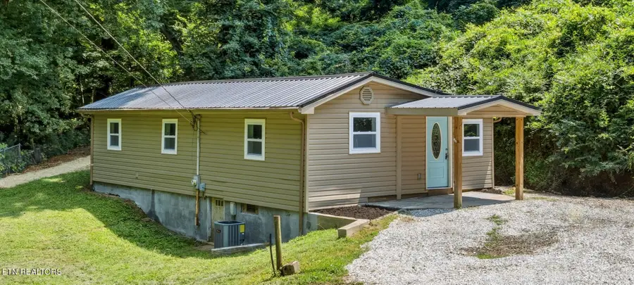 129 Moore Lane, Powell, TN 37849 - #3