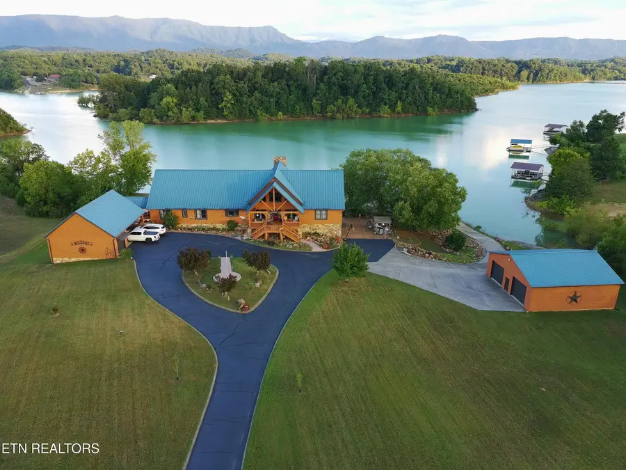 1929 Indian Creek Rd, Dandridge, TN 37725 - #2