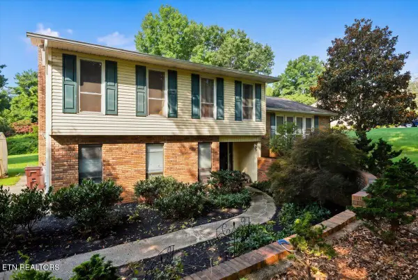 1909 Grenada Blvd, Knoxville, TN 37922