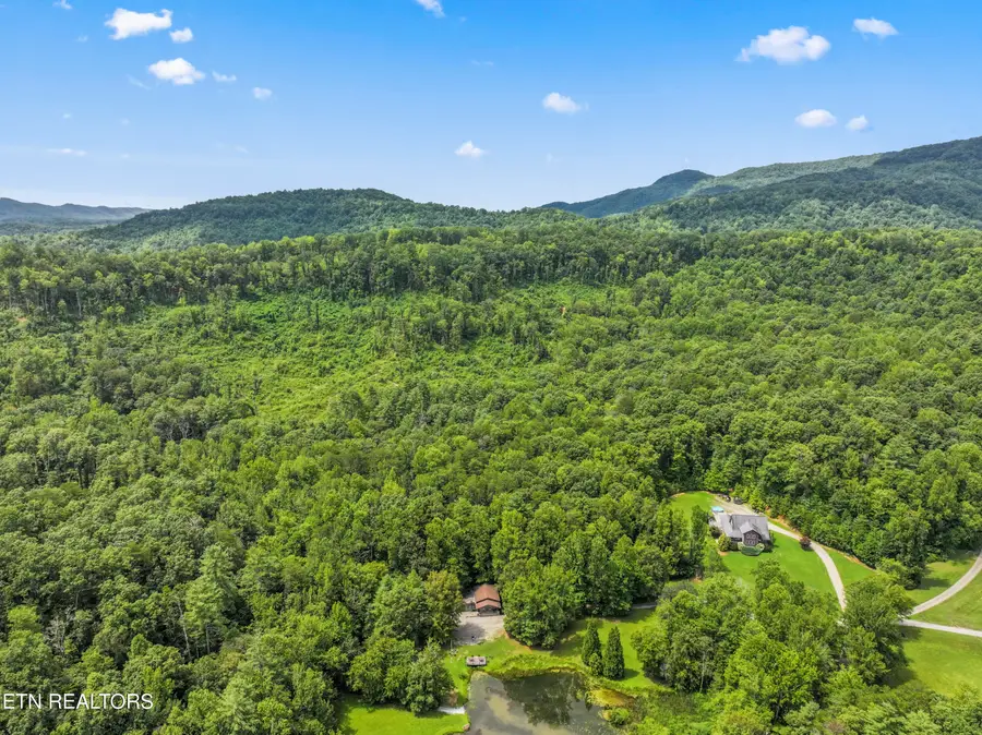 1525 Cove Lane, Oliver Springs, TN 37840 - #2