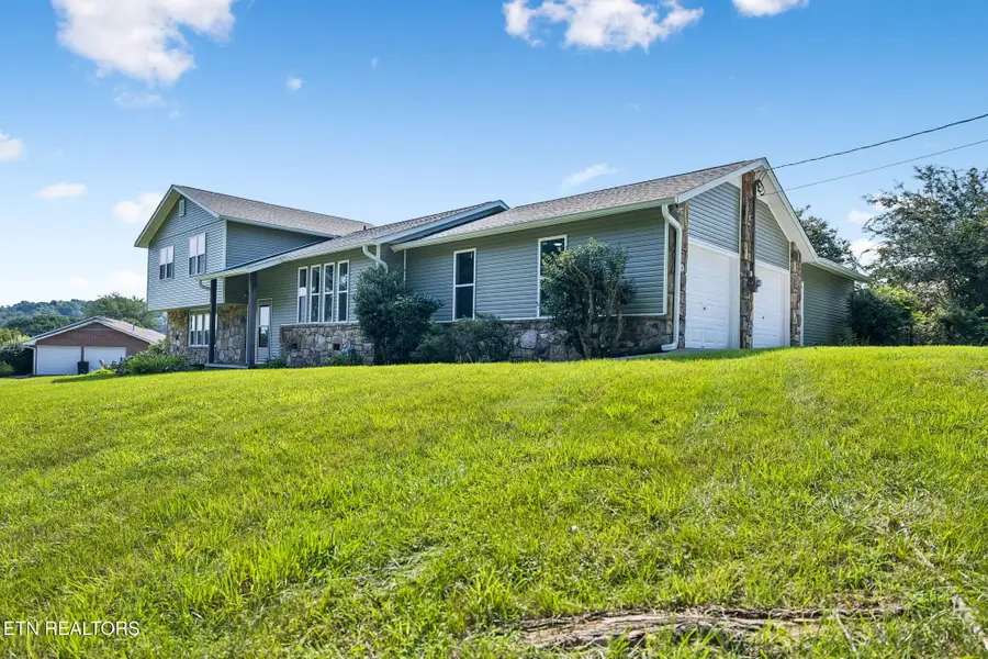 213 Chapman Overlook Drive, Seymour, TN 37865 - #2