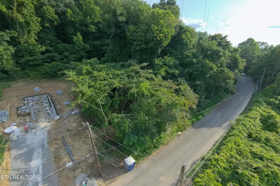 218 Shipman Drive, Knoxville, TN 37918 - #3