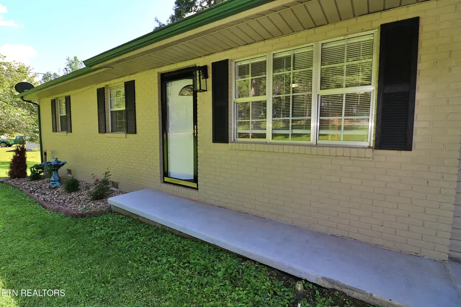 209 Coffee Drive, Helenwood, TN 37755 - #2