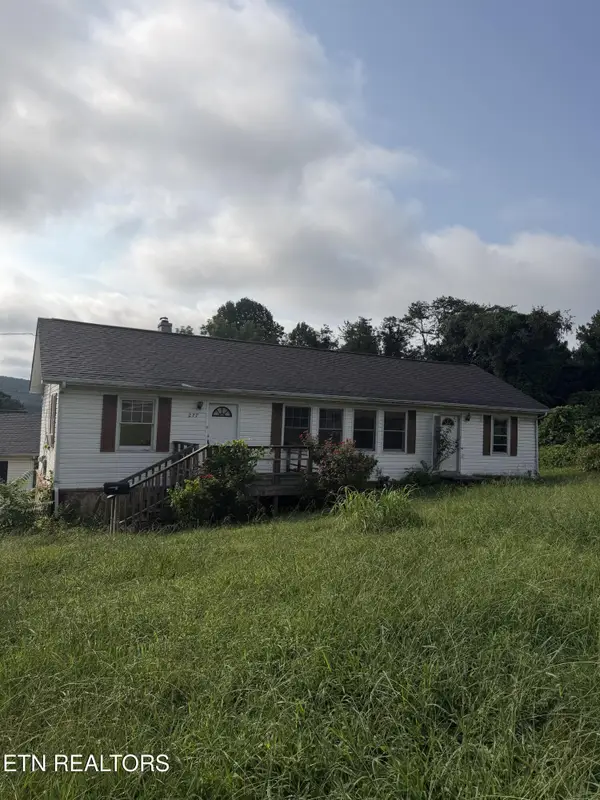 277 Jefferson Ave, Oak Ridge, TN 37830