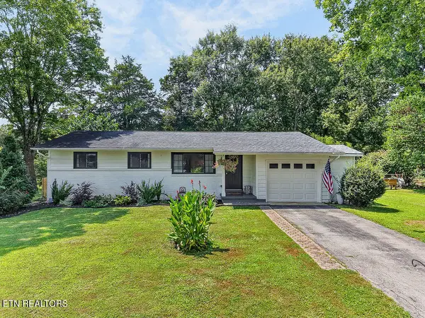 749 Cessna Rd, Knoxville, TN 37919