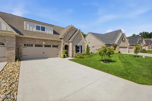 11145 Narrow Leaf Drive, Knoxville, TN 37932