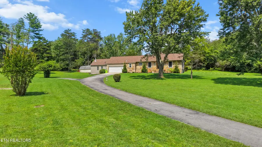 648 Lige Rd, Crossville, TN 38555 - #2