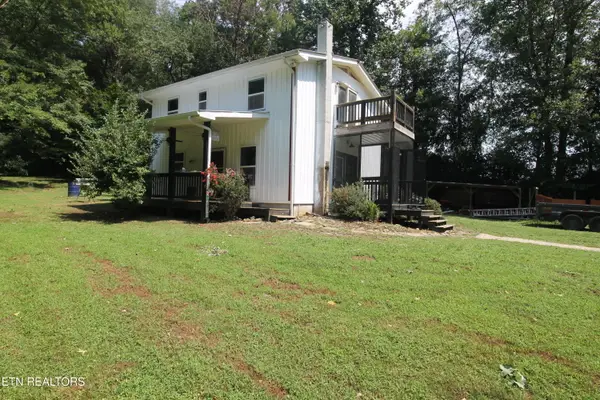 145 Apple Tree Drive, Oliver Springs, TN 37840