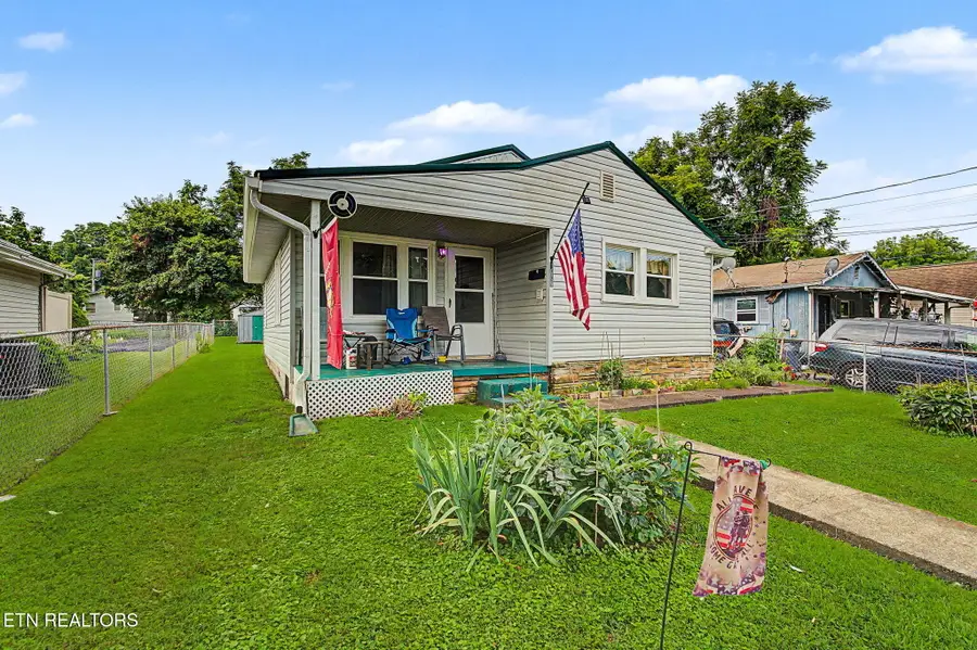 1009 Minton Place, Kingsport, TN 37660 - #3