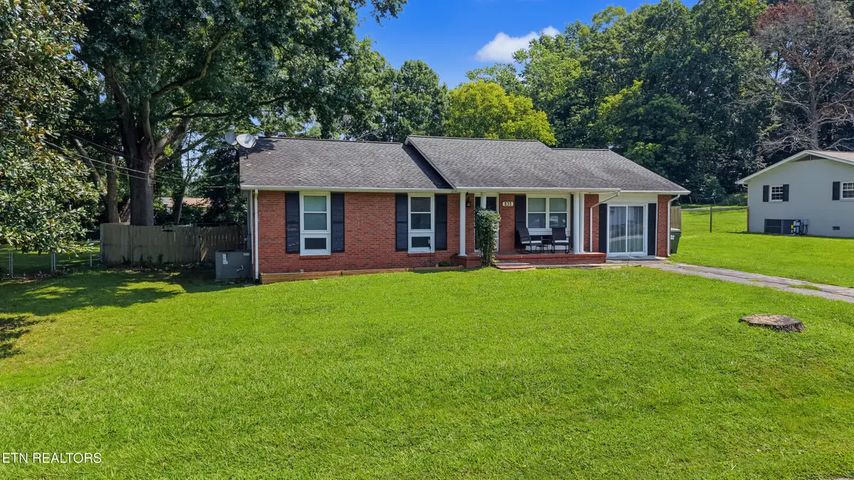 832 Oliver Ave, Seymour, TN 37865 - #1
