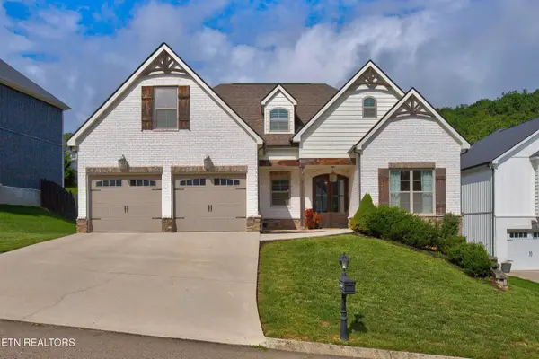 2043 Highlands Ridge Lane, Knoxville, TN 37932