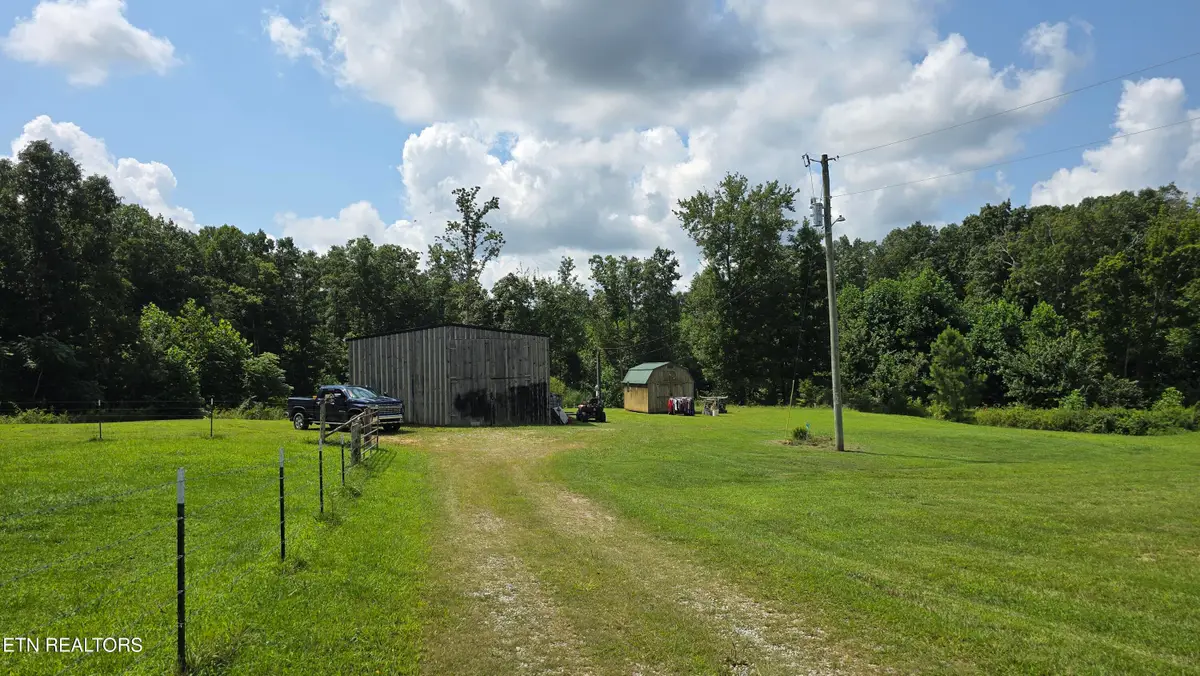 381 Grapevine Rd, Crossville, TN 38572 - #1