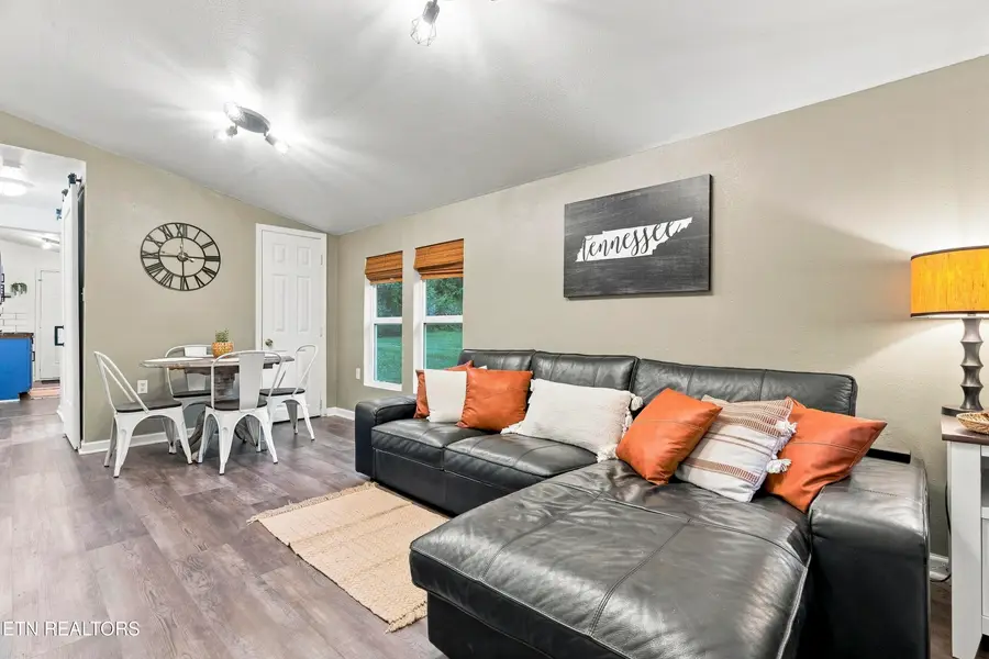 2114 Lincoln St, Knoxville, TN 37920 - #3