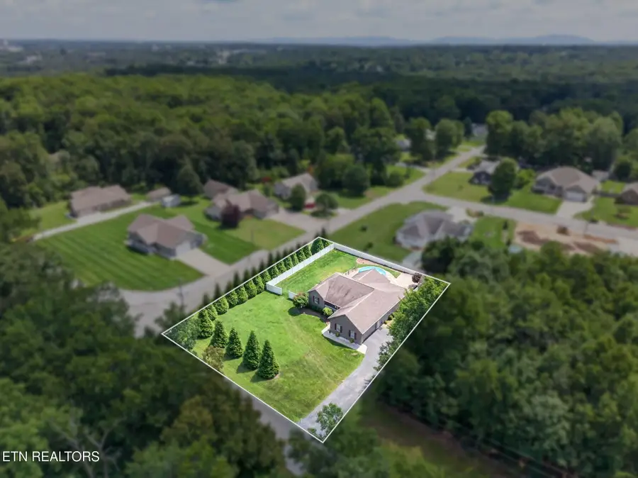 591 Spruce Loop, Crossville, TN 38555 - #2