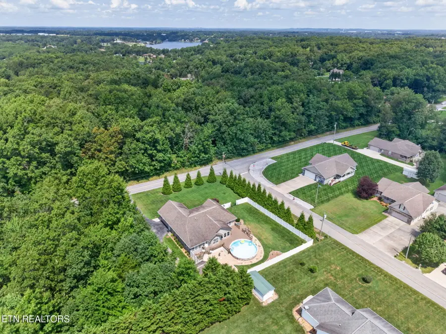 591 Spruce Loop, Crossville, TN 38555 - #3