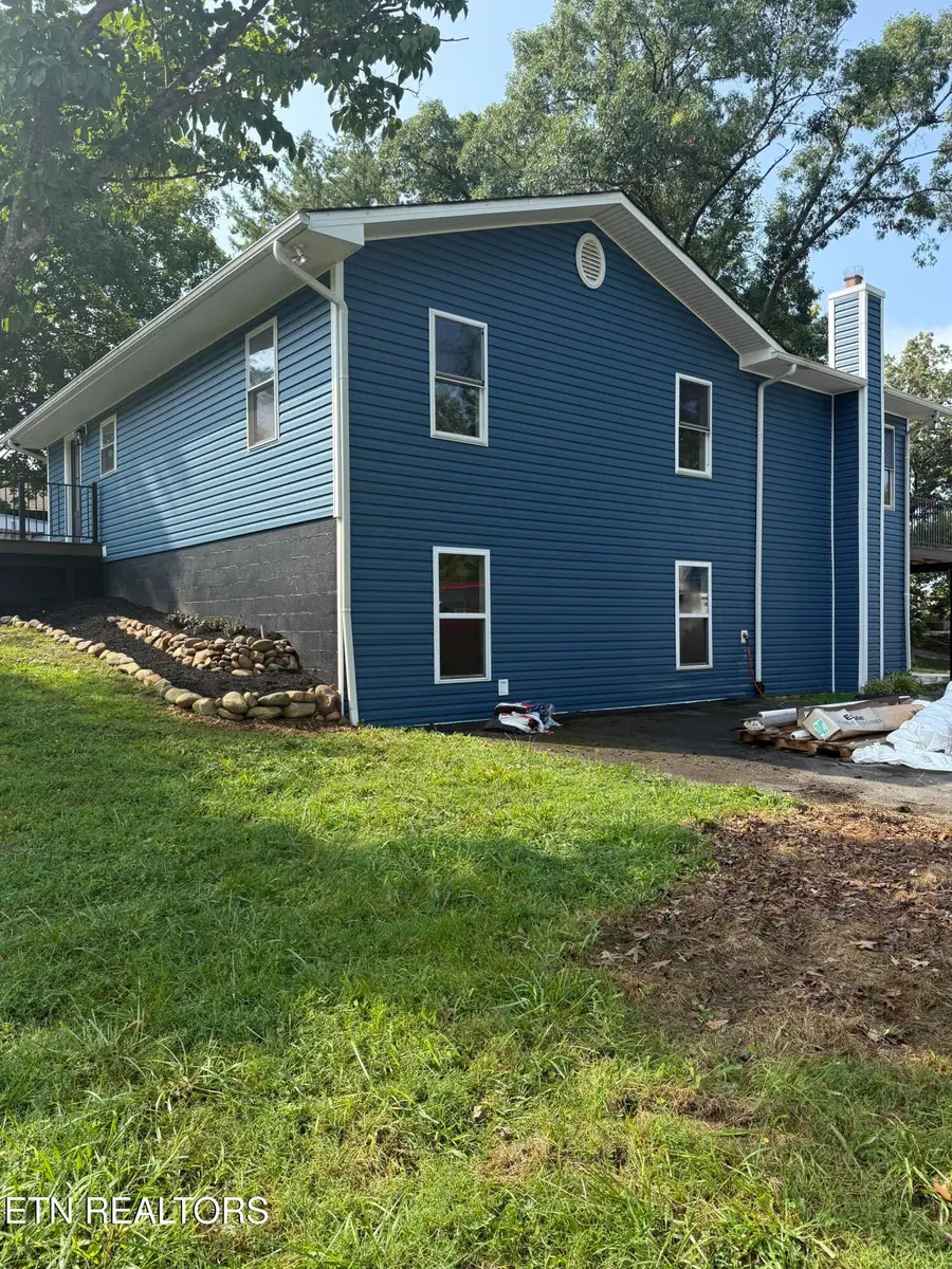 1612 Canal Lane, Dandridge, TN 37725 - #2